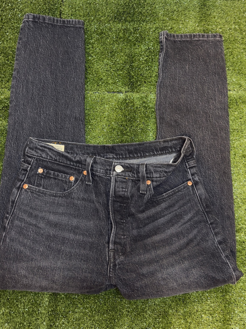 Women’s Levi’s Premium Cropped Black High-Rise Jeans